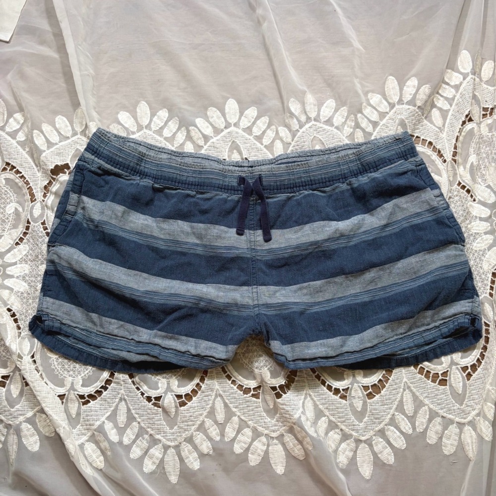 Patagonia Island Hemp Shorts Blue Grey Striped Organic Cotton Women Large 58450